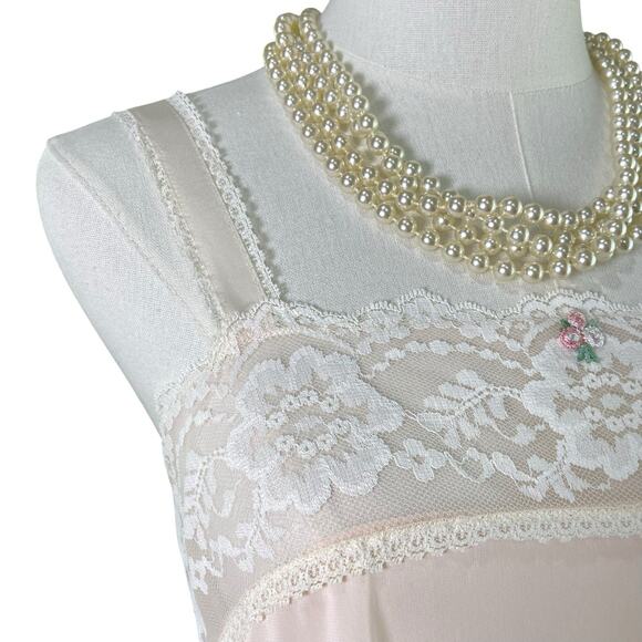 Vintage 60s Coquette Pastel Pink Nylon Lacy Babydoll Nightgown Women’s Size S - Picture 3 of 10